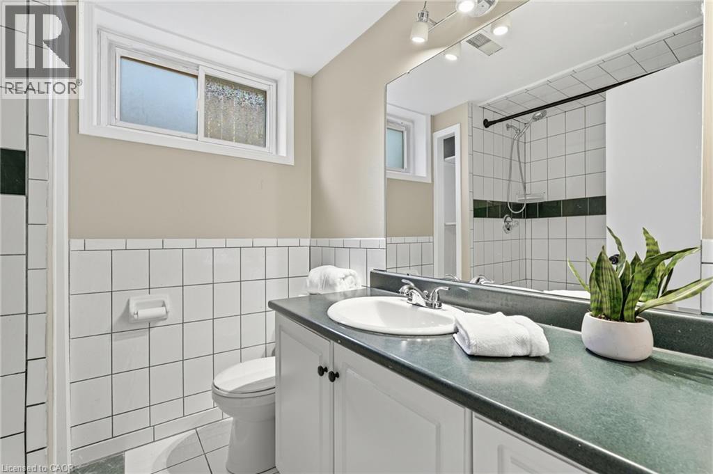 635 Ramsgate Road, Burlington, Ontario  L7N 2X9 - Photo 34 - 40857960