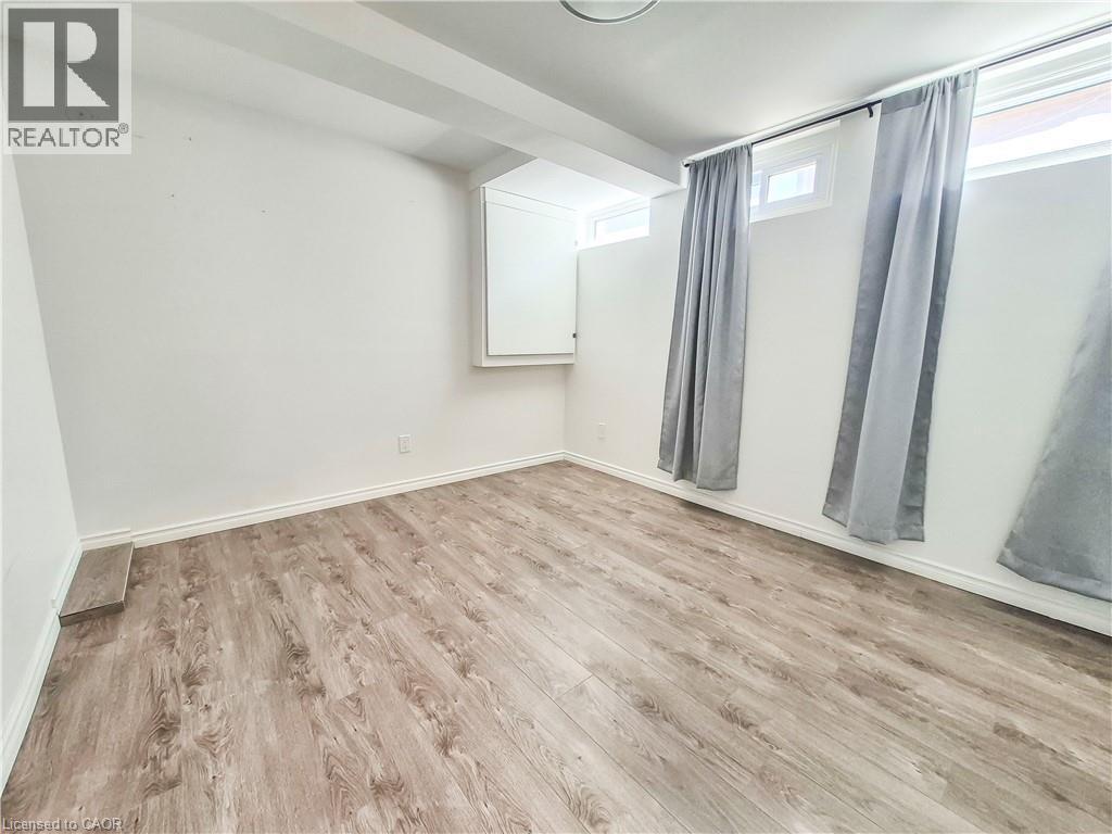 11 Duncairn Avenue, Kitchener, Ontario  N2M 4S5 - Photo 9 - 40843744