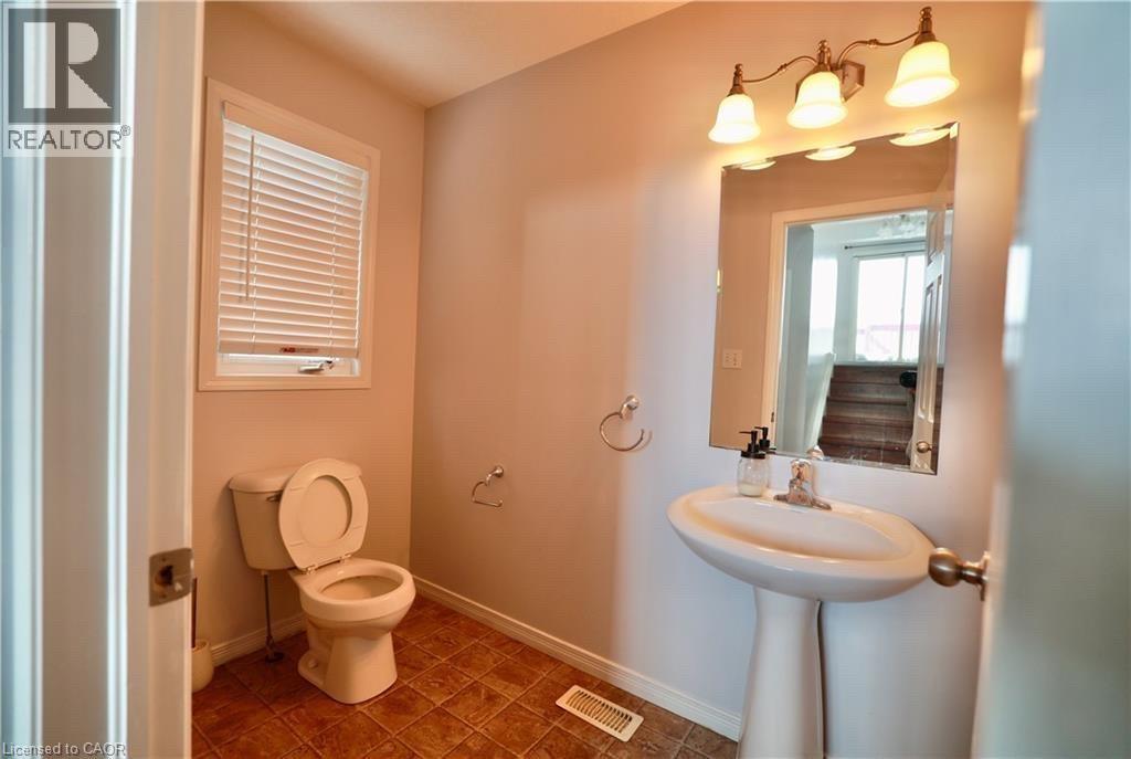 110 Iron Gate Street, Kitchener, Ontario  N2N 3R6 - Photo 4 - 40852478