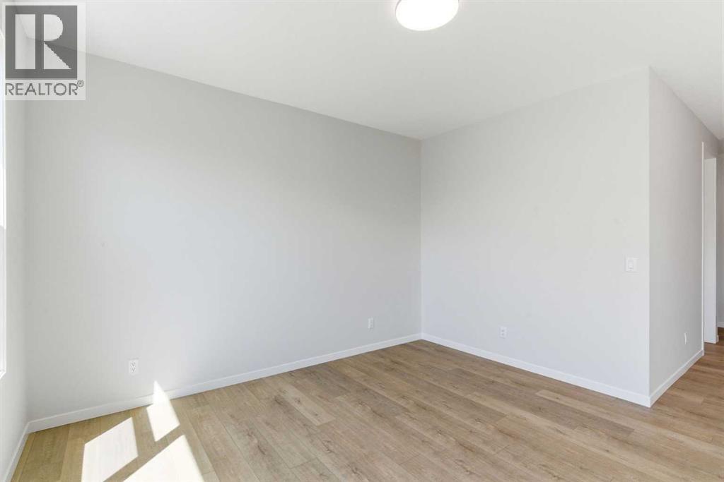 53 Snowberry Common SE, Calgary, Alberta T3M 4H4 - Photo 10 - A2318953