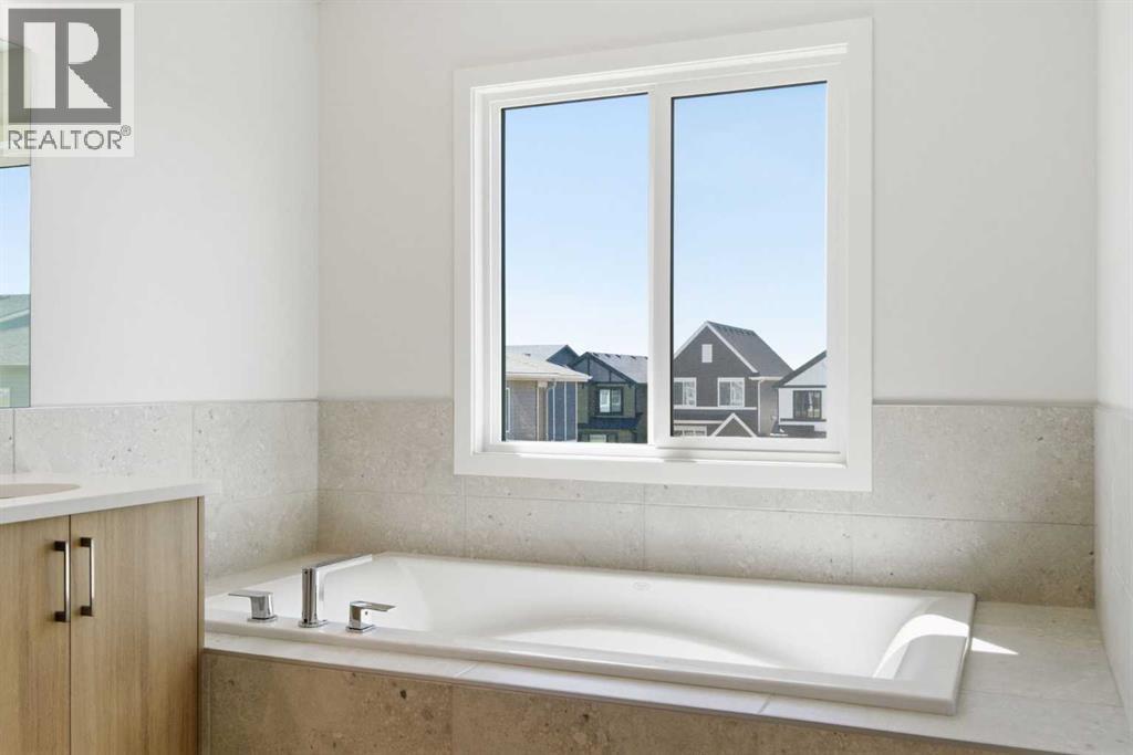 53 Snowberry Common SE, Calgary, Alberta T3M 4H4 - Photo 29 - A2318953