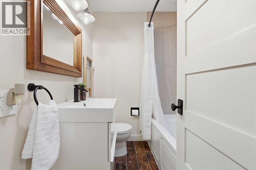 349 Capri Avenue Nw, Calgary, Alberta  T2L 0J5 - Photo 28 - A2320054