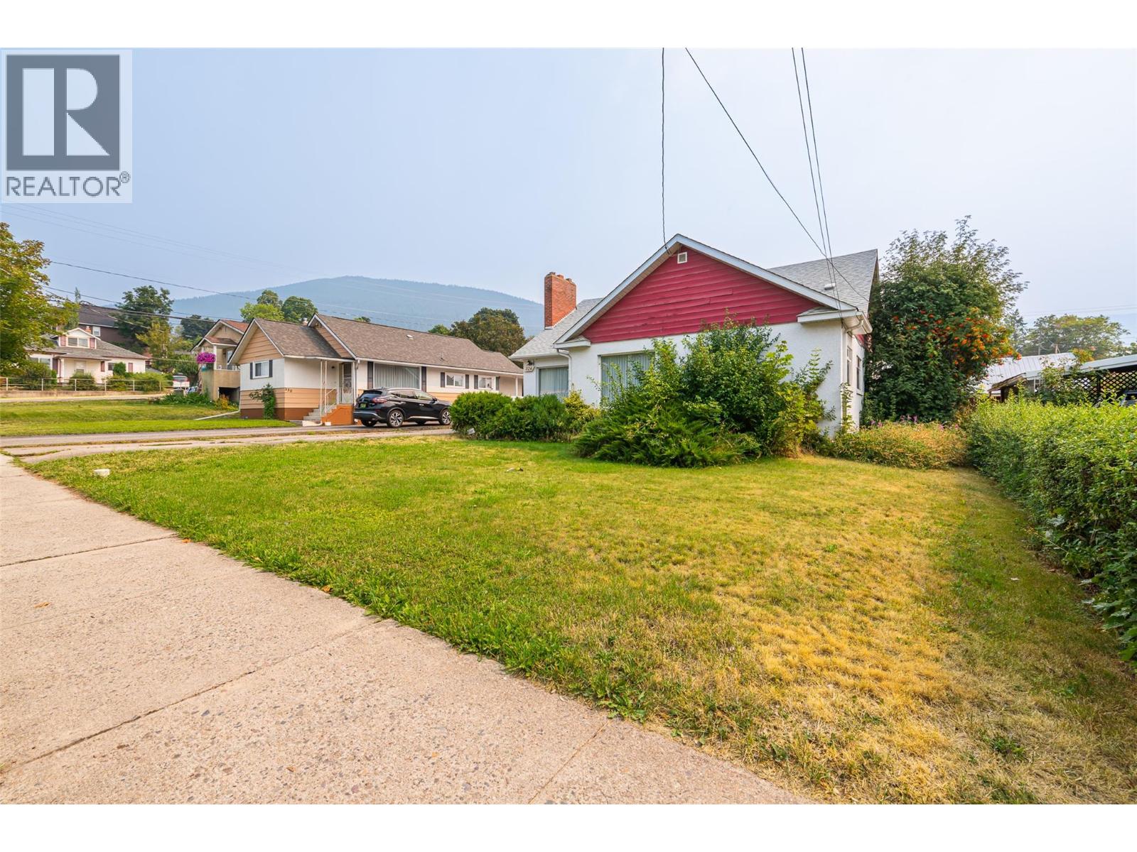326 10th Avenue N, Creston, British Columbia  V0B 1G0 - Photo 13 - 10398183