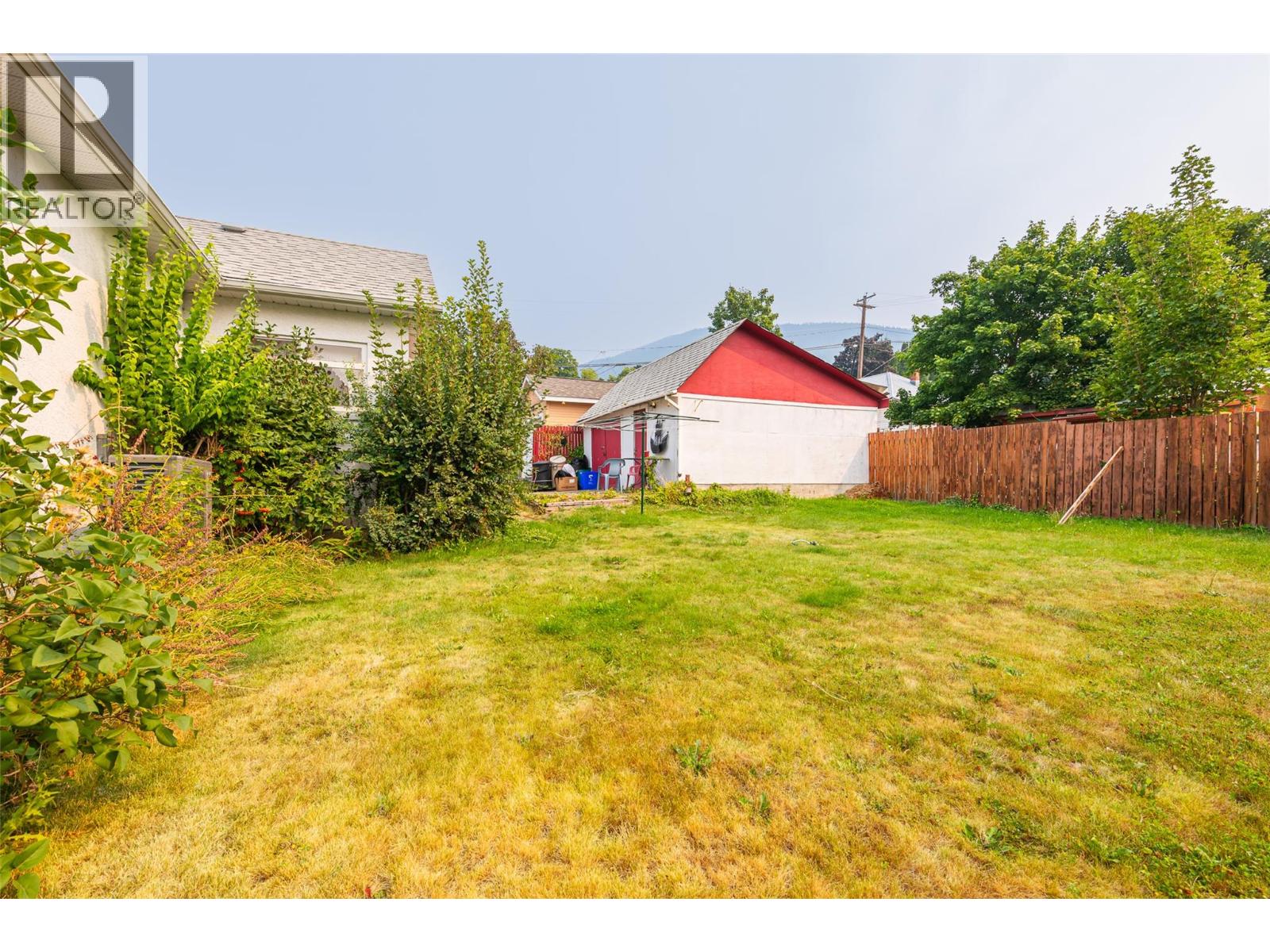 326 10th Avenue N, Creston, British Columbia  V0B 1G0 - Photo 17 - 10398183