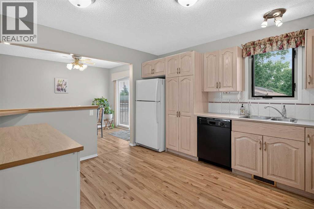 152 Maddock Way Ne, Calgary, Alberta  T2A 3X3 - Photo 15 - A2336981
