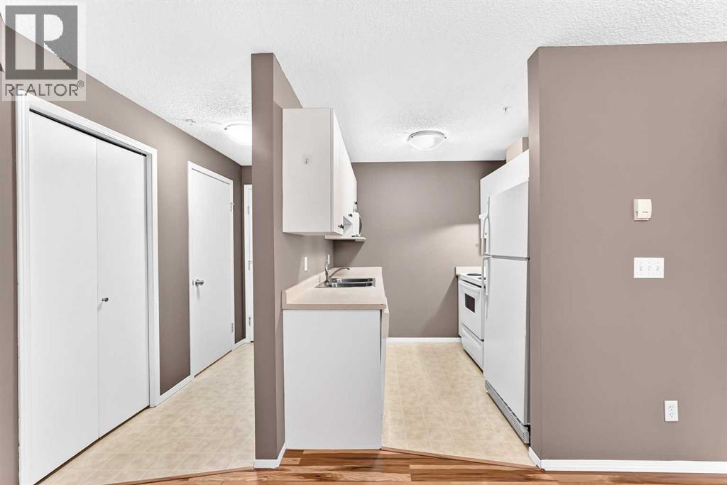 5208a, 604 8 Street Sw, Airdrie, Alberta  T4B 2W8 - Photo 5 - A2337420
