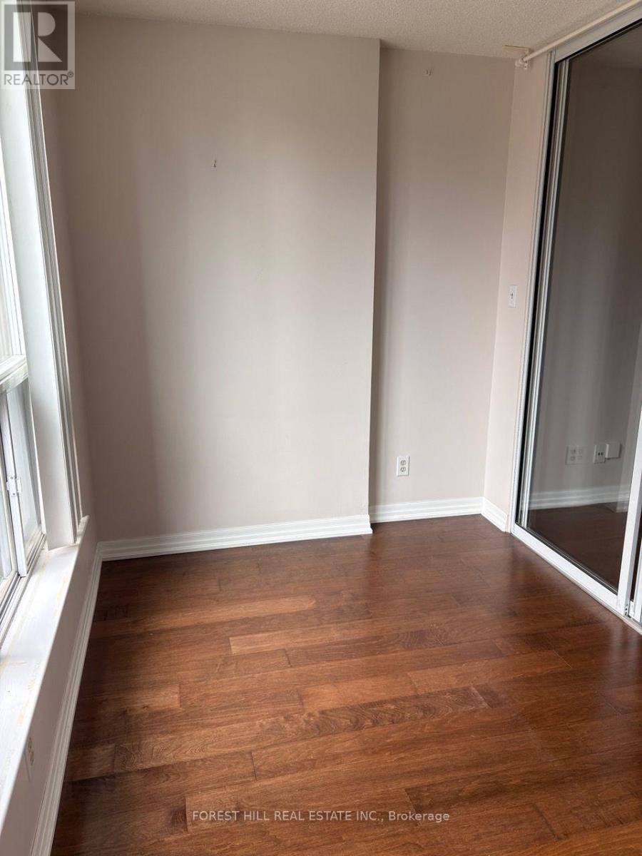 1303 - 24 Wellesley Street W, Toronto, Ontario  M4Y 2X6 - Photo 10 - C13708210