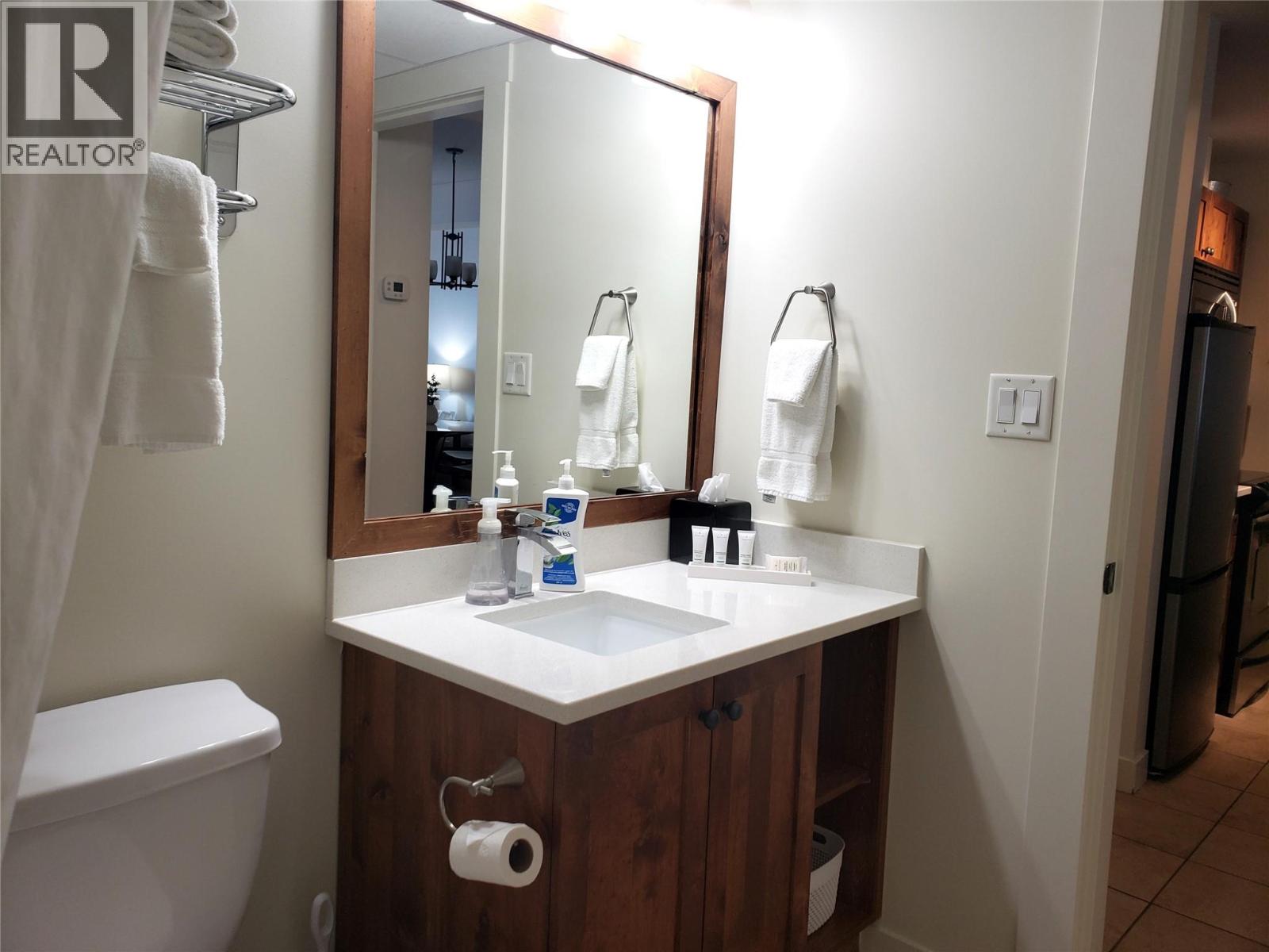 4200 Lakeshore Drive Unit# 329, Osoyoos, British Columbia  V0H 1V6 - Photo 3 - 10398550