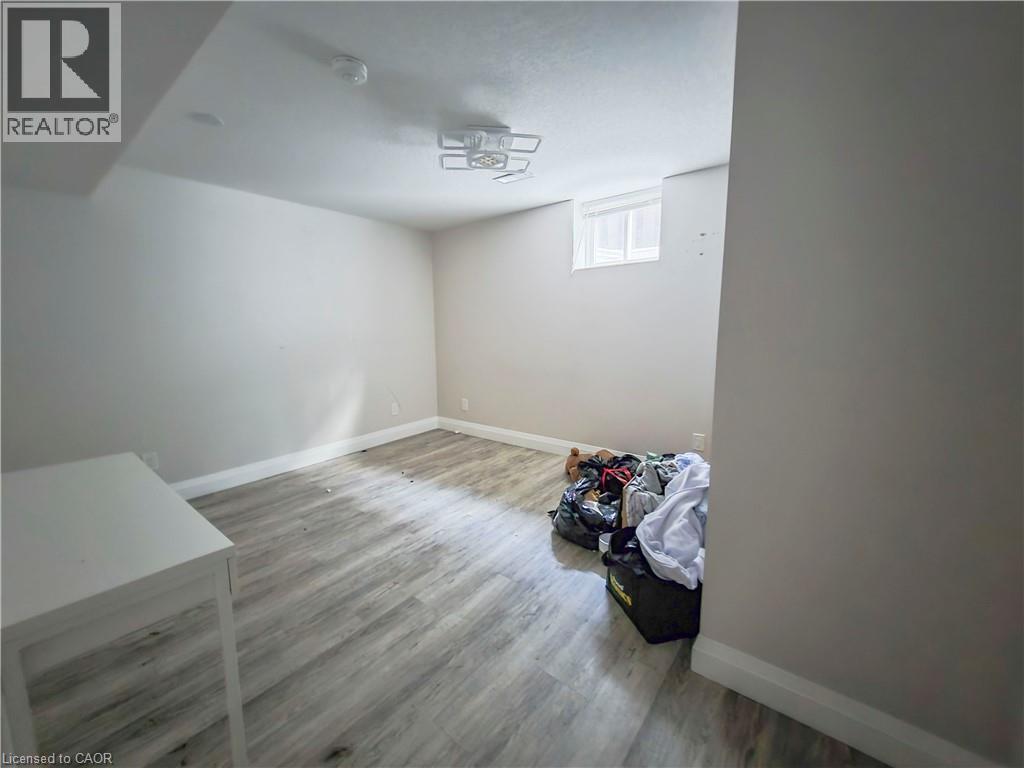 154 Appalachian Crescent, Kitchener, Ontario N2E 1A4 - Photo 17 - 40842354