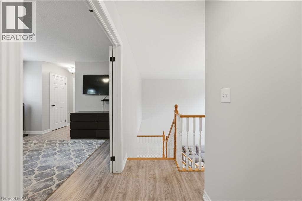 11 Maynard Street, Hamilton, Ontario  L9B 1A9 - Photo 21 - 40846402
