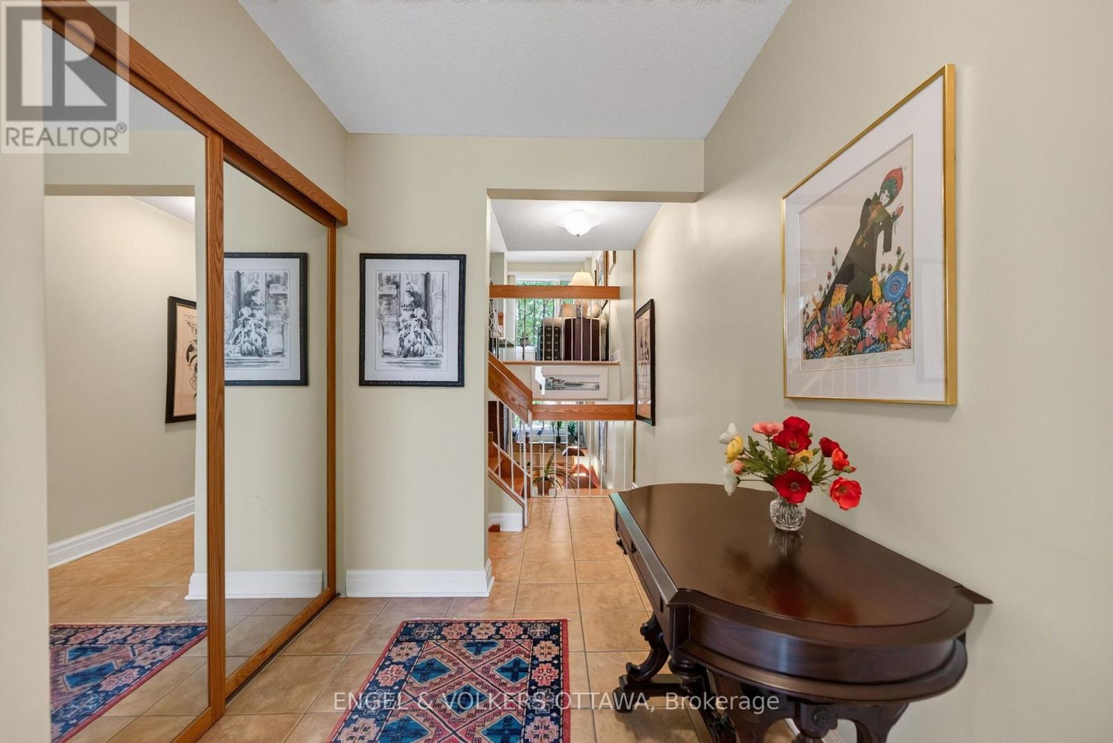 202 Holmwood Avenue, Ottawa, Ontario  K1S 2P7 - Photo 4 - X13708312