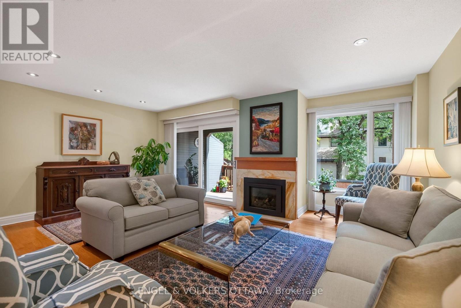 202 Holmwood Avenue, Ottawa, Ontario  K1S 2P7 - Photo 8 - X13708312