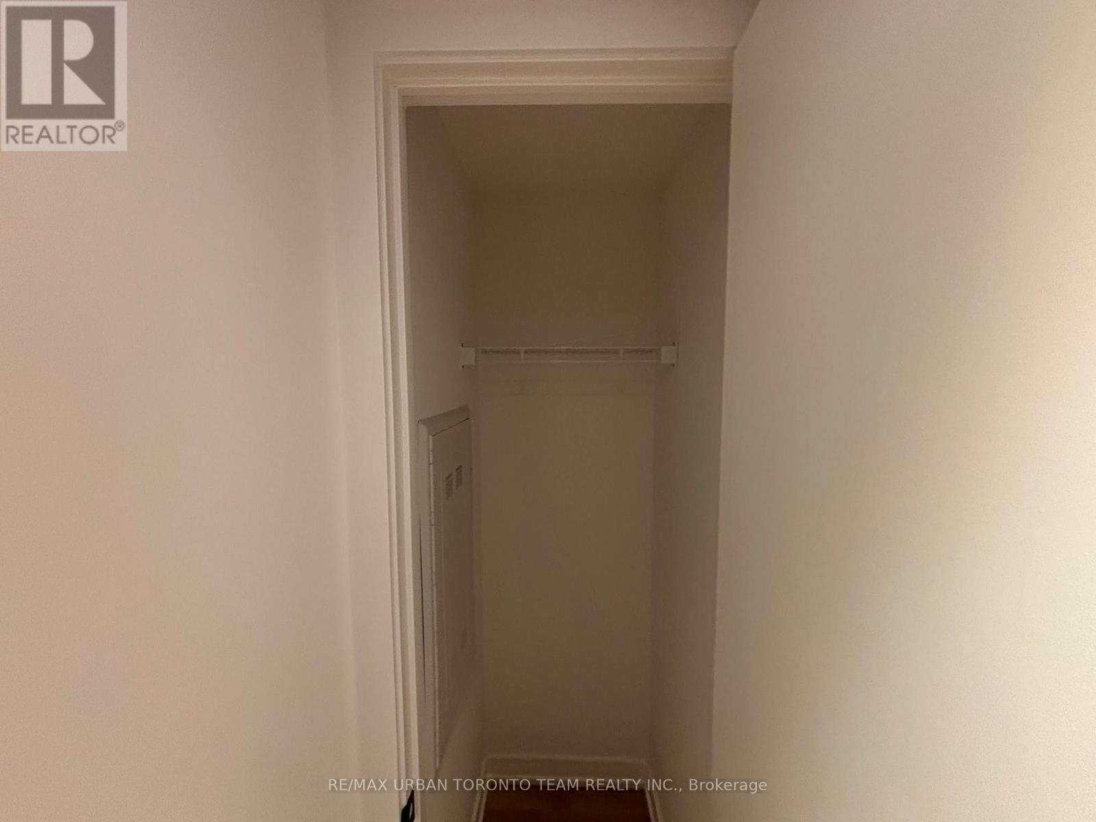 213 - 127 Broadway Avenue, Toronto (Mount Pleasant West), Ontario  M4P 1V4 - Photo 11 - C13708288