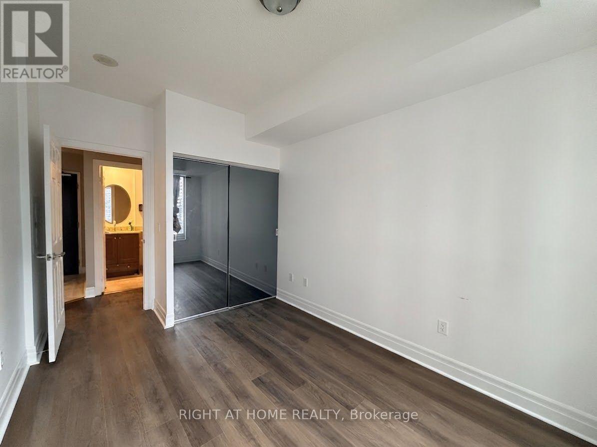 1903 - 35 Balmuto Street, Toronto (Bay Street Corridor), Ontario  M4Y 0A3 - Photo 12 - C13708296