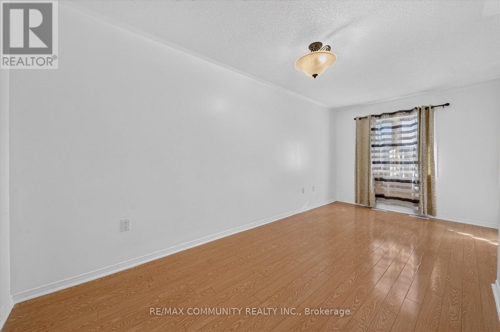 82 Burgess Crescent, Newmarket, Ontario  L3X 2T8 - Photo 25 - N13708300