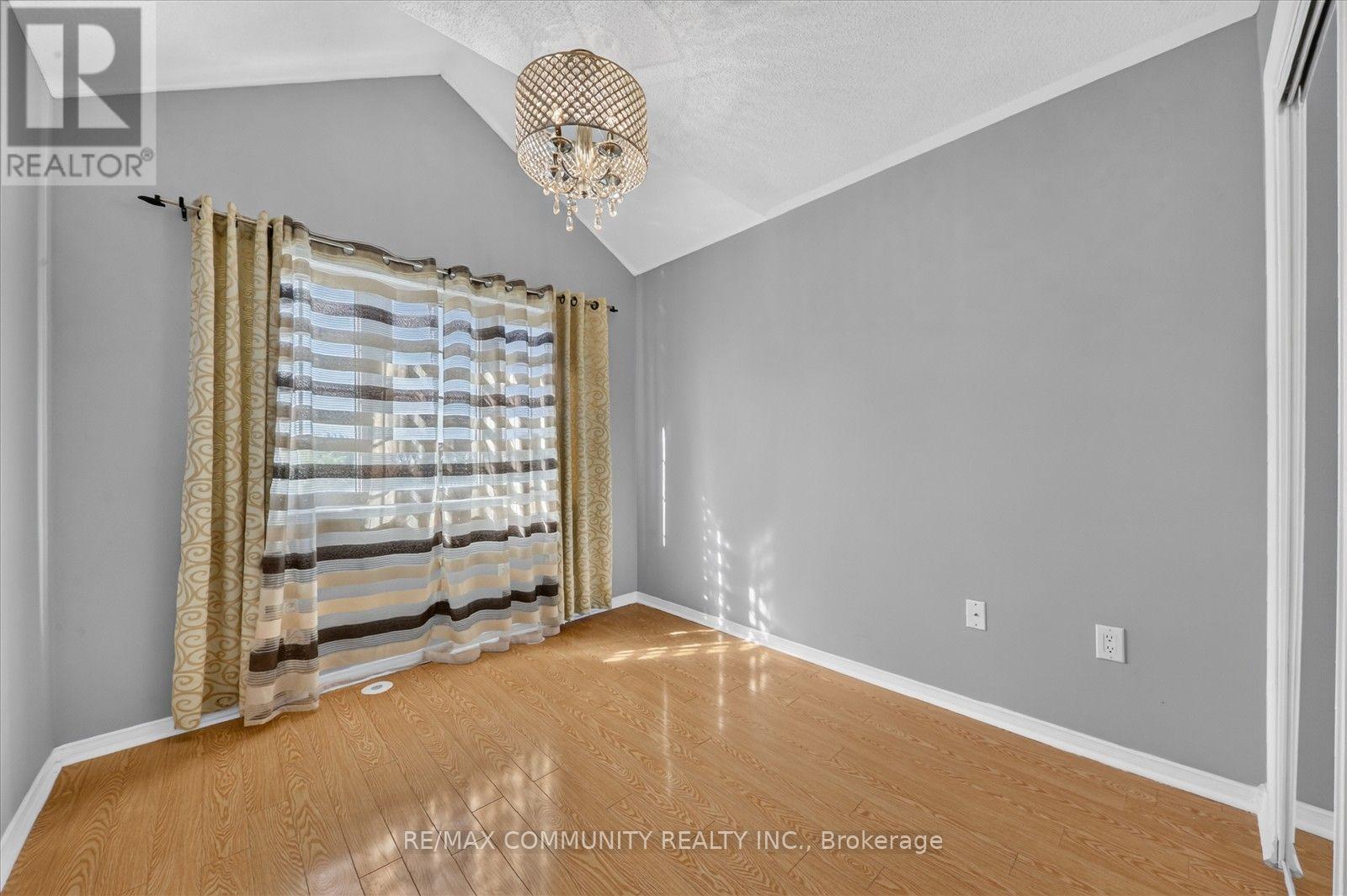 82 Burgess Crescent, Newmarket, Ontario  L3X 2T8 - Photo 29 - N13708300