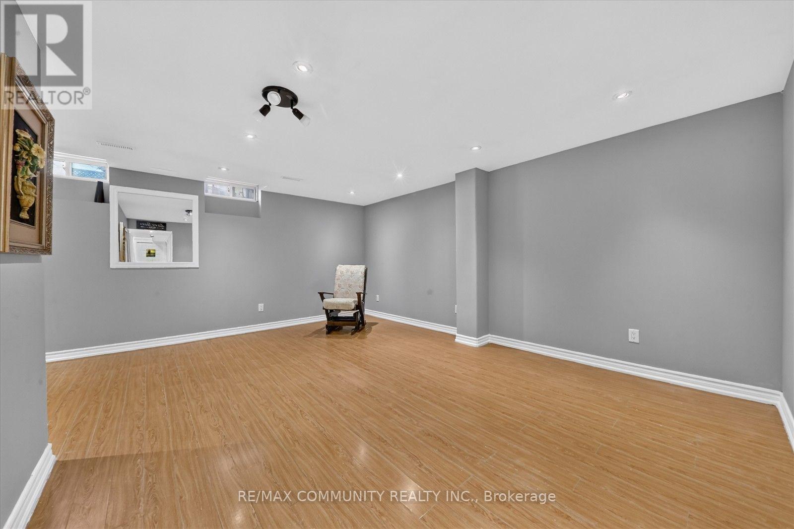 82 Burgess Crescent, Newmarket, Ontario  L3X 2T8 - Photo 33 - N13708300