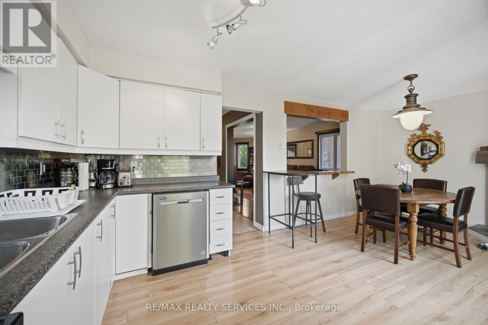 46 Magani Avenue, Bradford West Gwillimbury (Bradford), Ontario  L3Z 2S3 - Photo 17 - N13708316