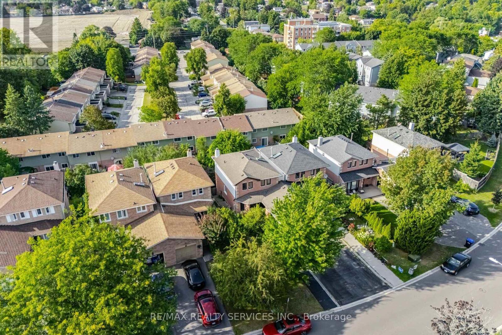 46 Magani Avenue, Bradford West Gwillimbury (Bradford), Ontario  L3Z 2S3 - Photo 4 - N13708316