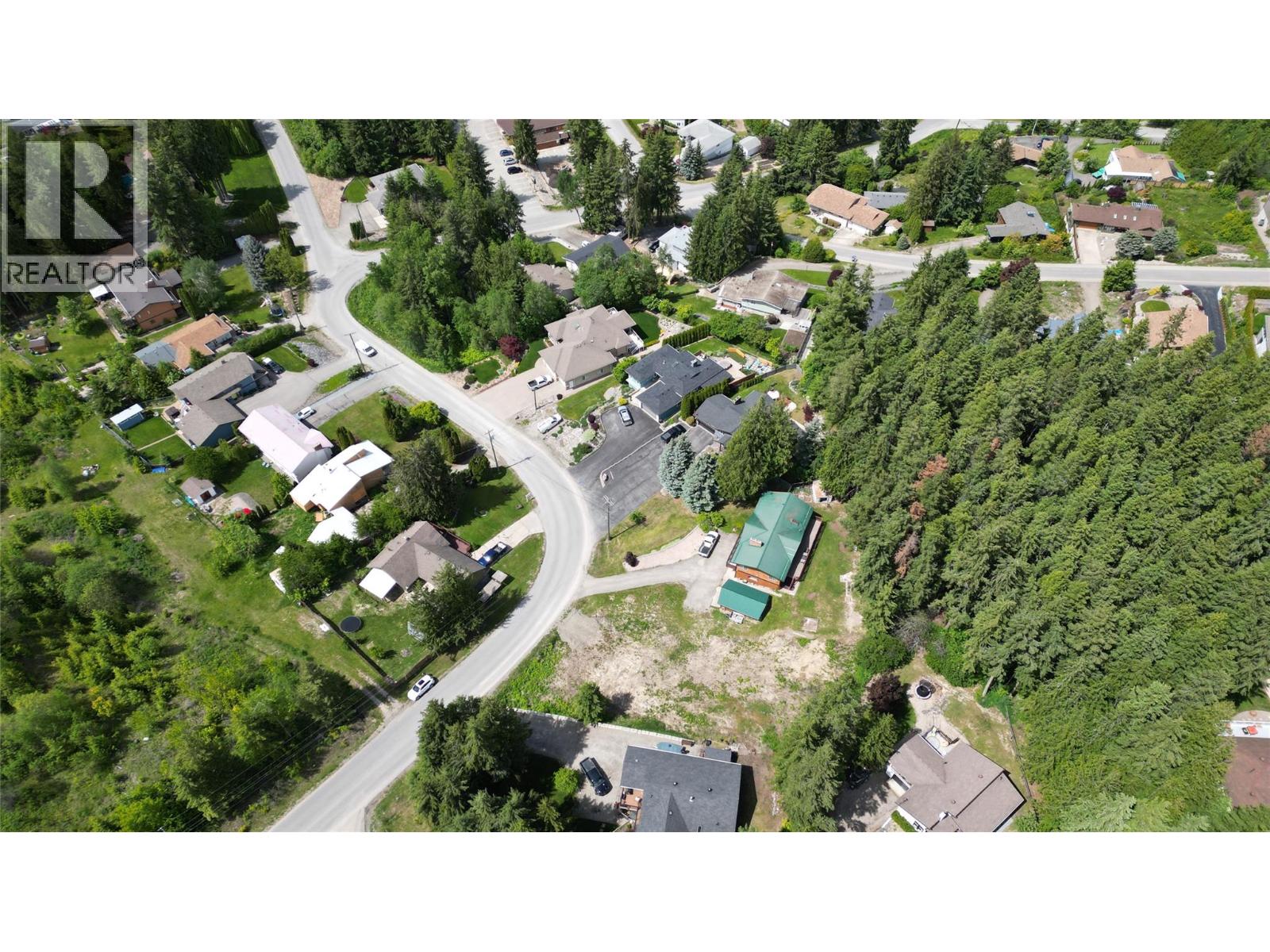 2902 Cedar Drive, Blind Bay, British Columbia  V0E 2W2 - Photo 11 - 10398664