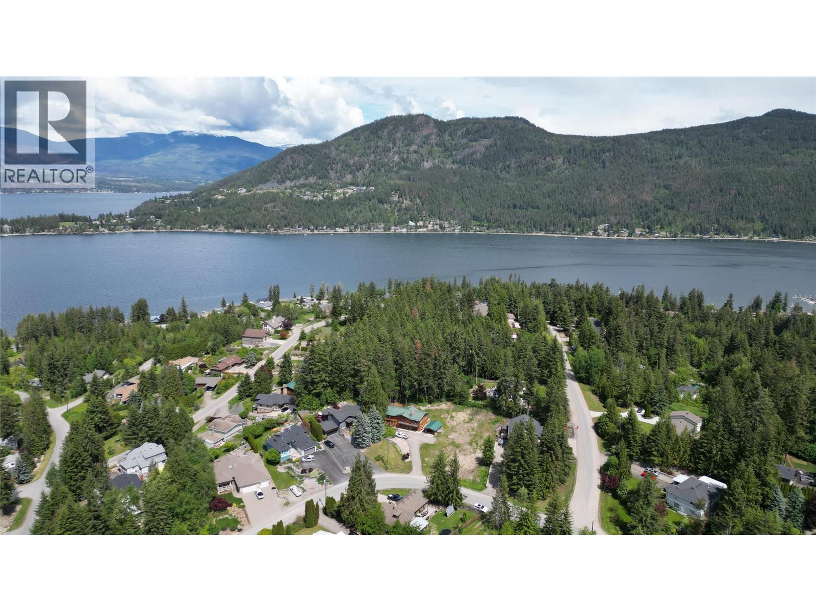 2902 Cedar Drive, Blind Bay, British Columbia  V0E 2W2 - Photo 18 - 10398664