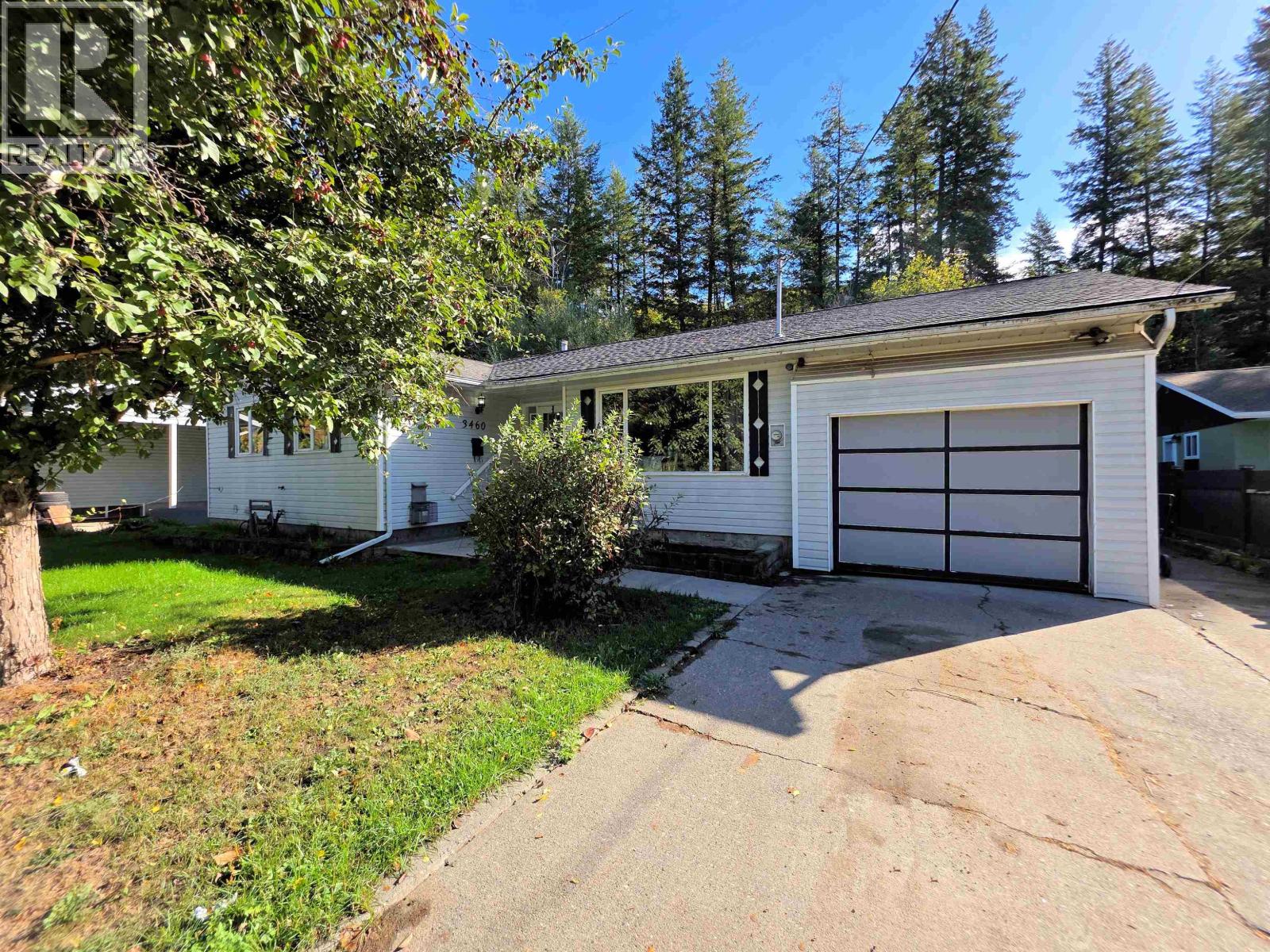 3460 Robin Road, Quesnel, British Columbia  V2J 3R2 - Photo 1 - R3158368