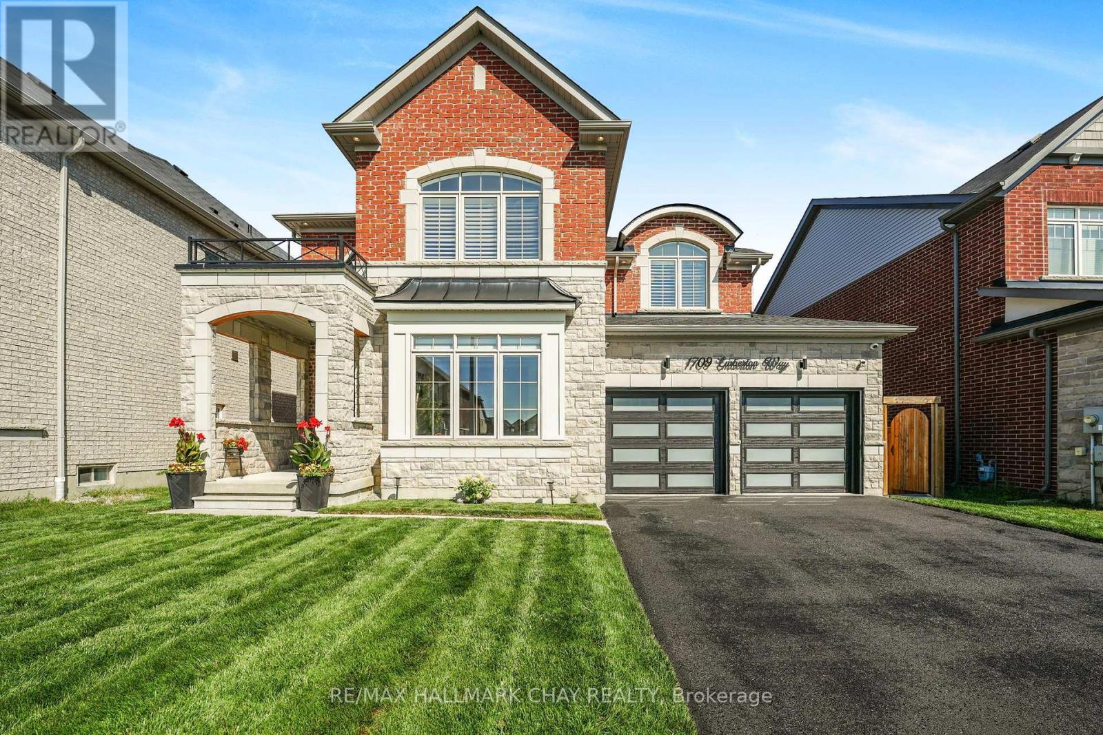 1709 Emberton Way, Innisfil, Ontario  L9S 0N4 - Photo 2 - N13708032