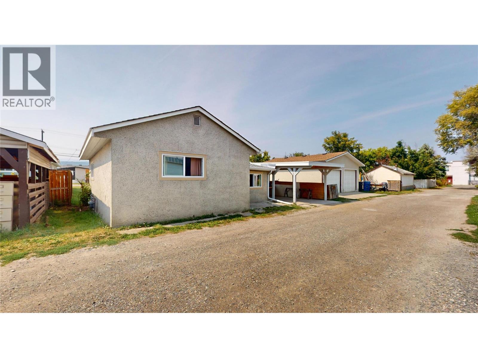 10 14th Avenue S, Cranbrook, British Columbia  V1C 2W8 - Photo 8 - 10398511