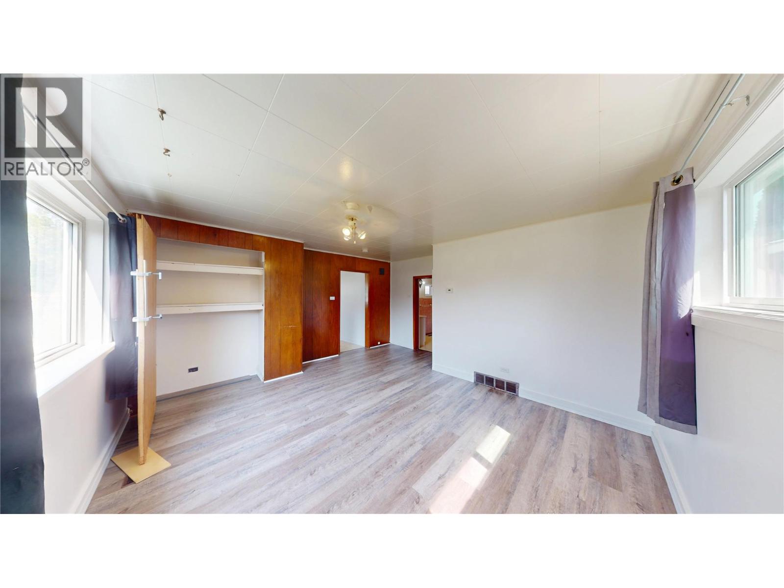 10 14th Avenue S, Cranbrook, British Columbia  V1C 2W8 - Photo 14 - 10398511