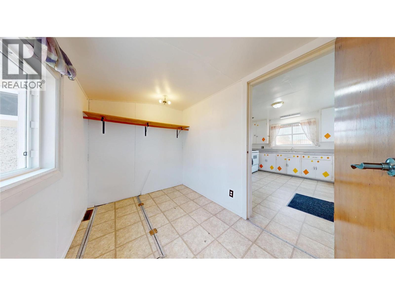 10 14th Avenue S, Cranbrook, British Columbia  V1C 2W8 - Photo 19 - 10398511