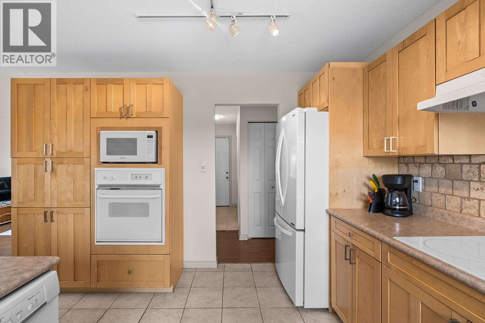 3595 Brown Road, West Kelowna, British Columbia  V4T 1P5 - Photo 9 - 10398559