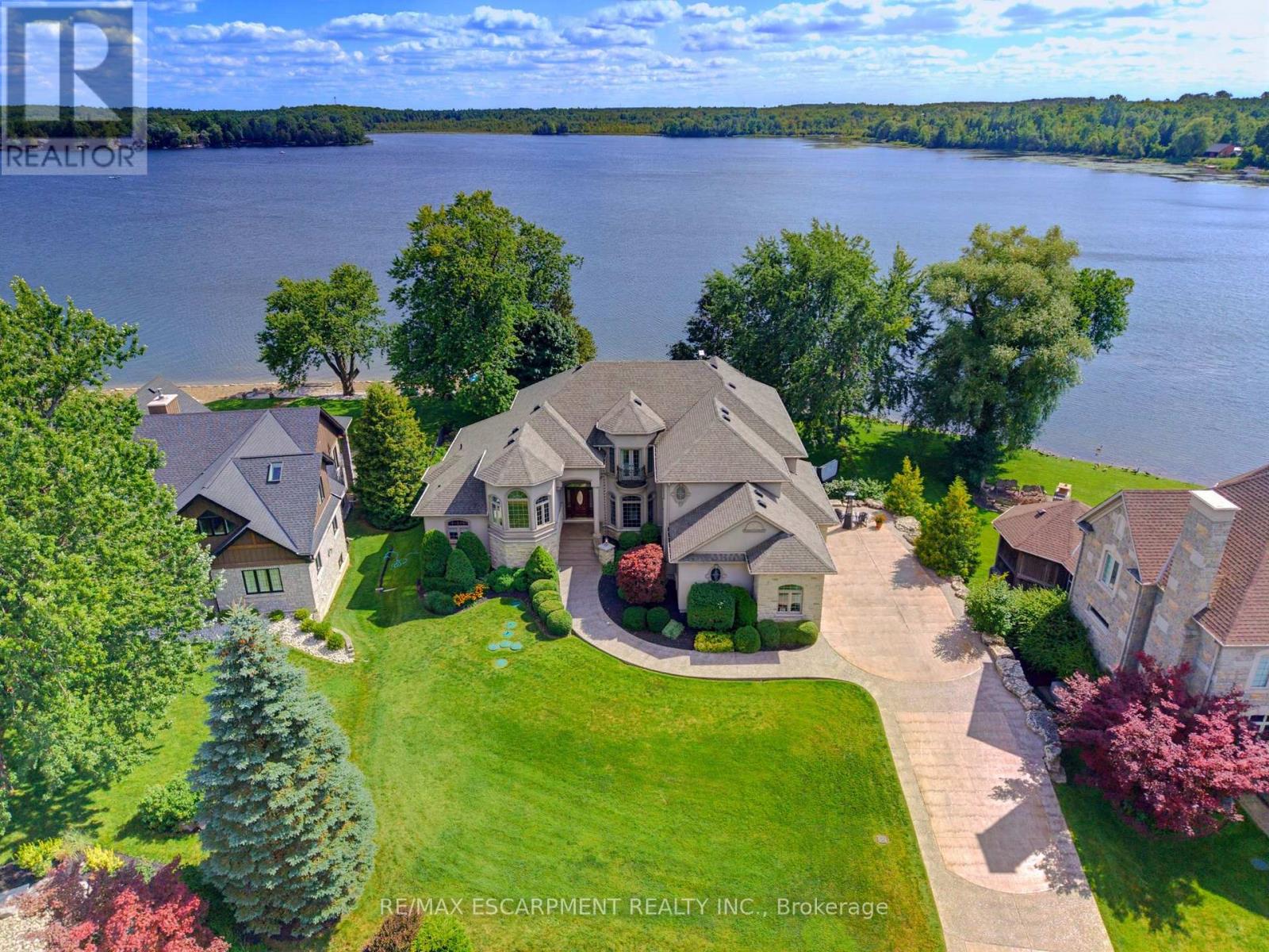 46 SANDY SHORE BOULEVARD, Puslinch, Ontario