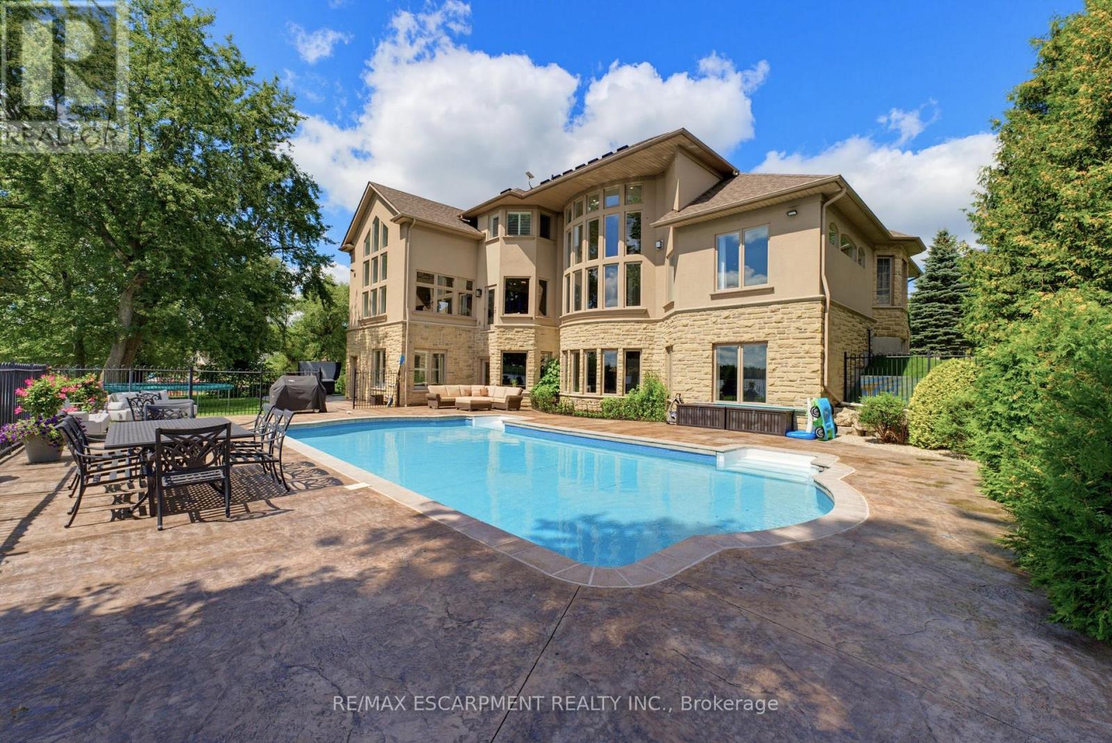46 Sandy Shore Boulevard, Puslinch, Ontario  N3C 2V4 - Photo 4 - X13708320