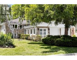 15 ALAMOSA DRIVE, Toronto, Ontario