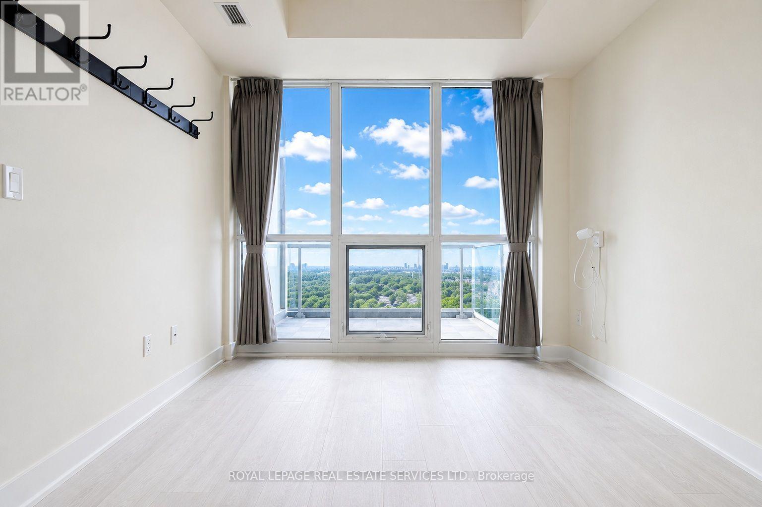 2008 - 88 Sheppard Avenue E, Toronto, Ontario  M2N 6Y2 - Photo 5 - C13704850