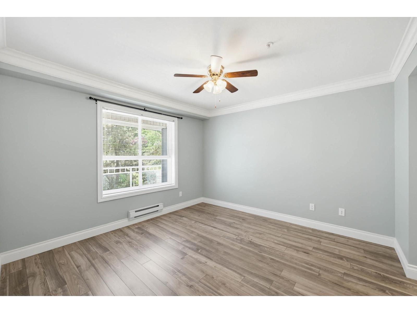 202 8115 121a Street, Surrey, British Columbia  V3W 1J2 - Photo 4 - R3117236