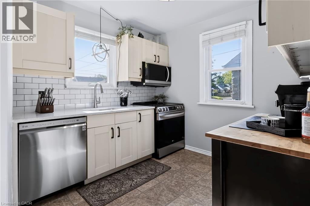 164 Charlotte Street, Hamilton, Ontario  L8K 4V4 - Photo 6 - 40857096
