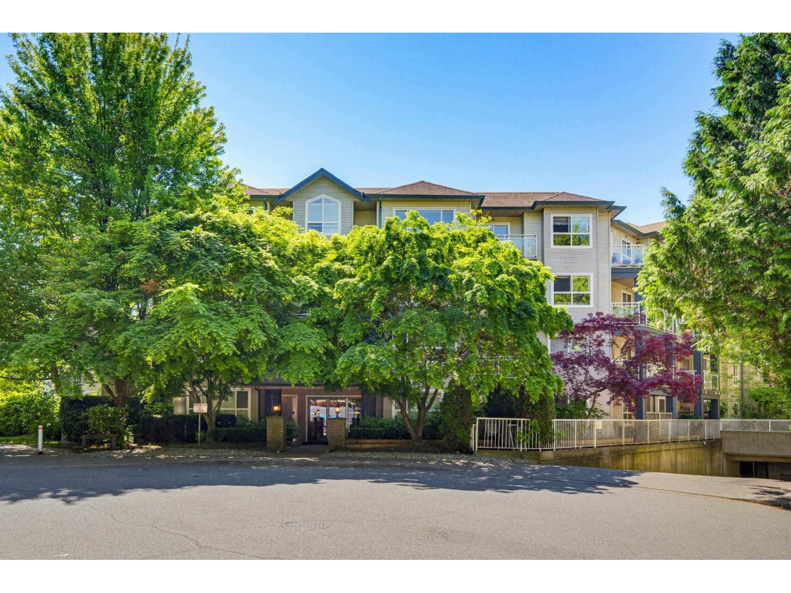 202 8115 121a Street, Surrey, British Columbia  V3W 1J2 - Photo 6 - R3117236