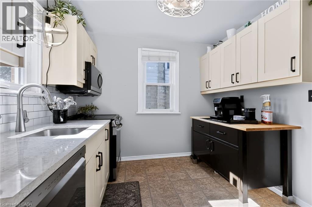 164 Charlotte Street, Hamilton, Ontario  L8K 4V4 - Photo 7 - 40857096