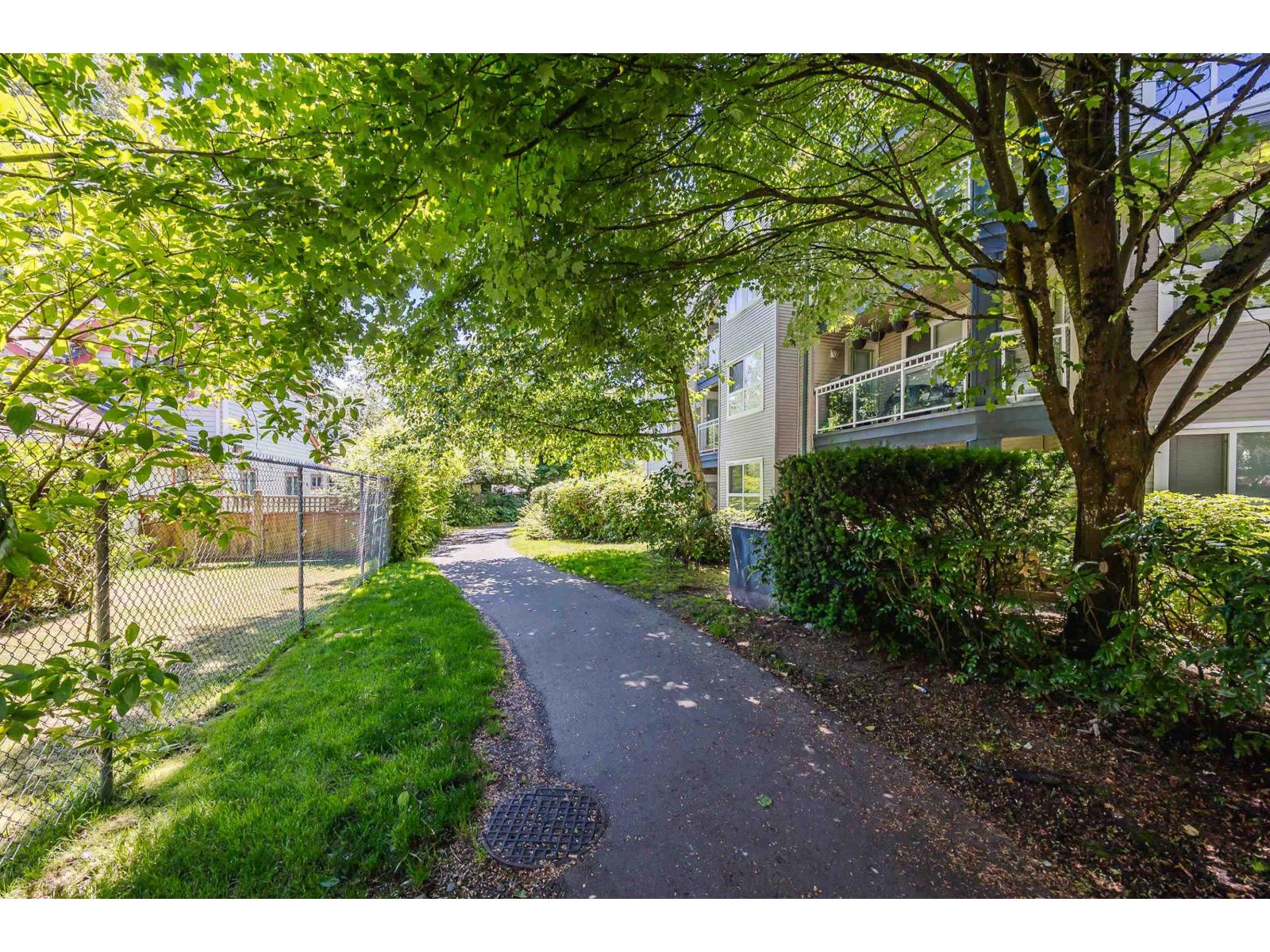 202 8115 121a Street, Surrey, British Columbia  V3W 1J2 - Photo 25 - R3117236
