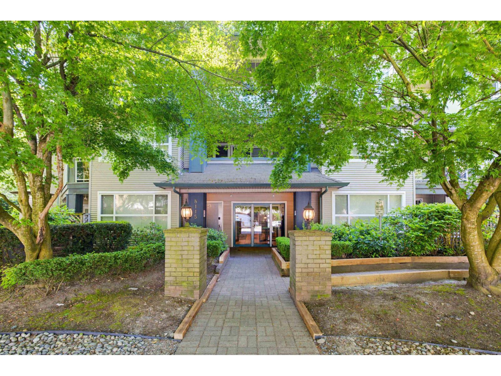 202 8115 121a Street, Surrey, British Columbia  V3W 1J2 - Photo 5 - R3117236