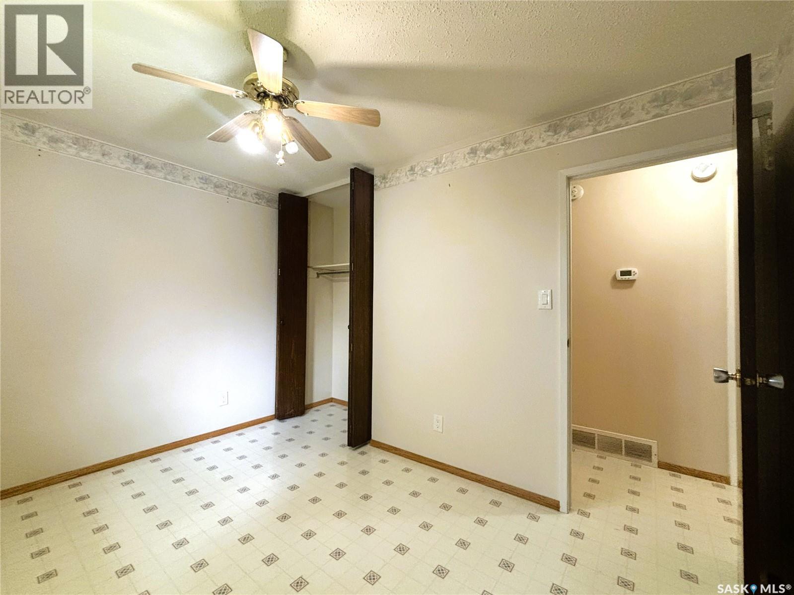 1619 Vickies Avenue, Saskatoon, Saskatchewan  S7N 2P2 - Photo 10 - SK046468