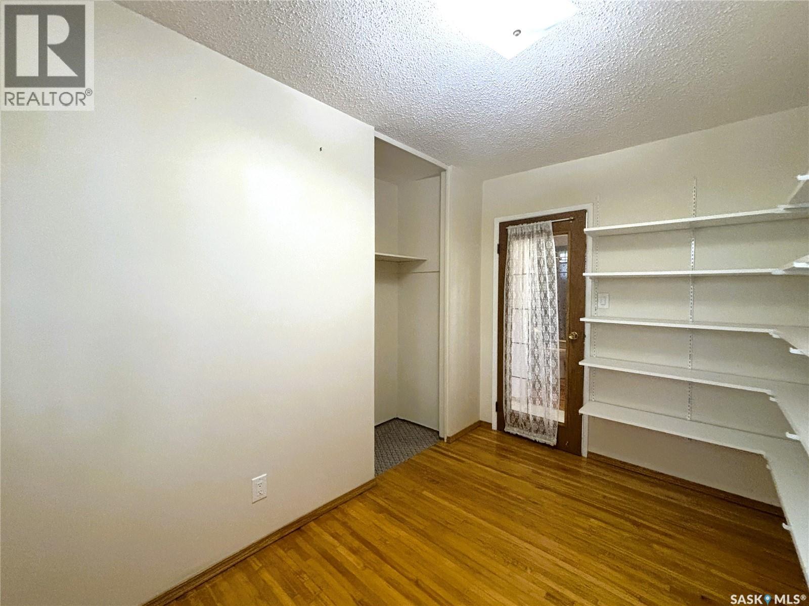 1619 Vickies Avenue, Saskatoon, Saskatchewan  S7N 2P2 - Photo 7 - SK046468