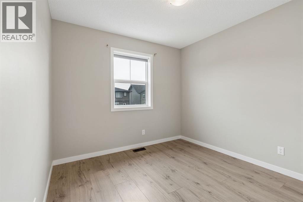 268 Sunset Road, Cochrane, Alberta  T4C 0H4 - Photo 12 - A2325052
