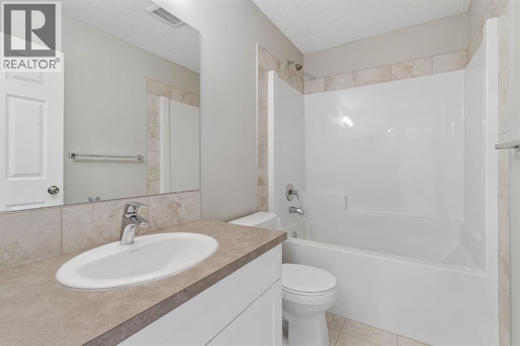 268 Sunset Road, Cochrane, Alberta  T4C 0H4 - Photo 14 - A2325052
