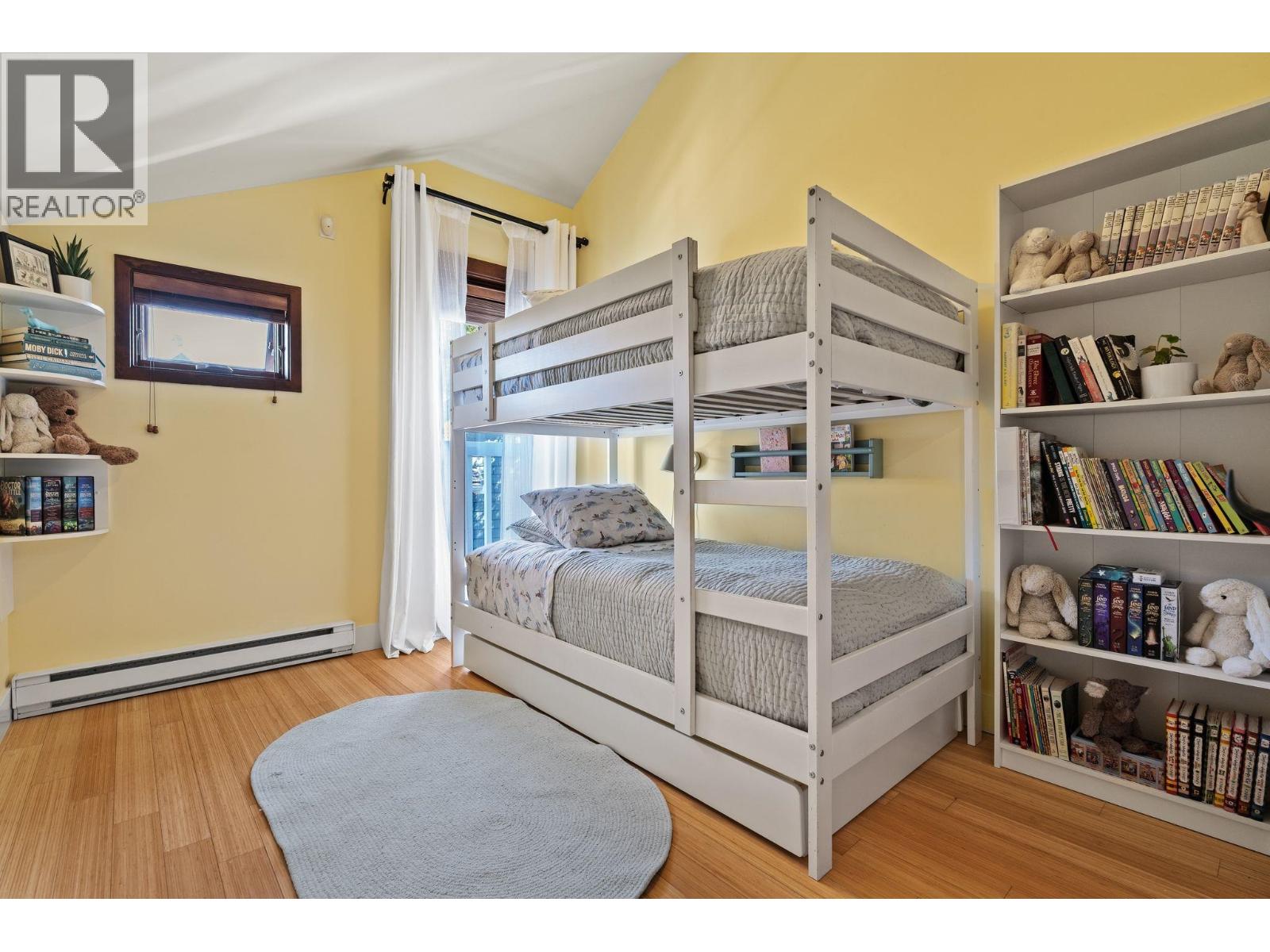 2 2505 W 8th Avenue, Vancouver, British Columbia  V6K 2B3 - Photo 18 - R3158327