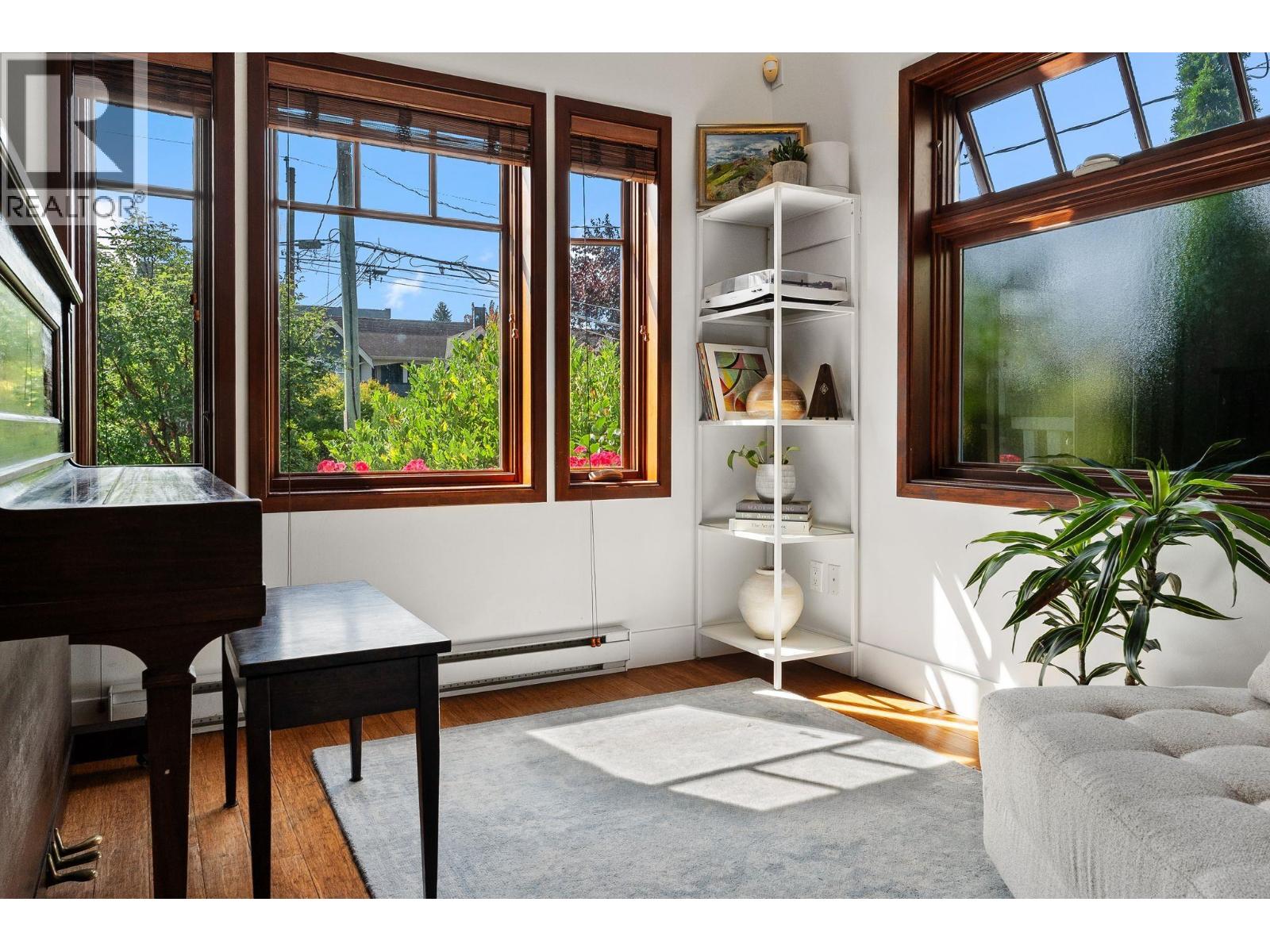 2 2505 W 8th Avenue, Vancouver, British Columbia  V6K 2B3 - Photo 12 - R3158327