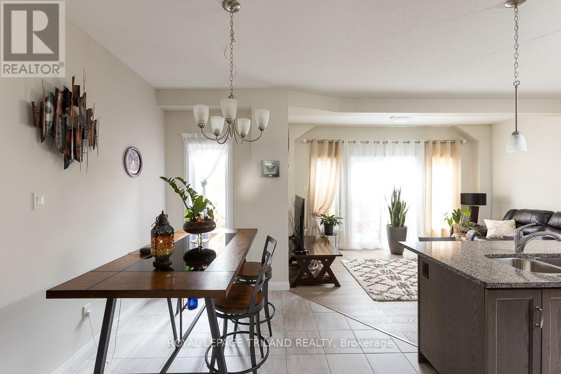 106 - 2040 Shore Road, London South, Ontario  N6K 0G3 - Photo 11 - X13708398