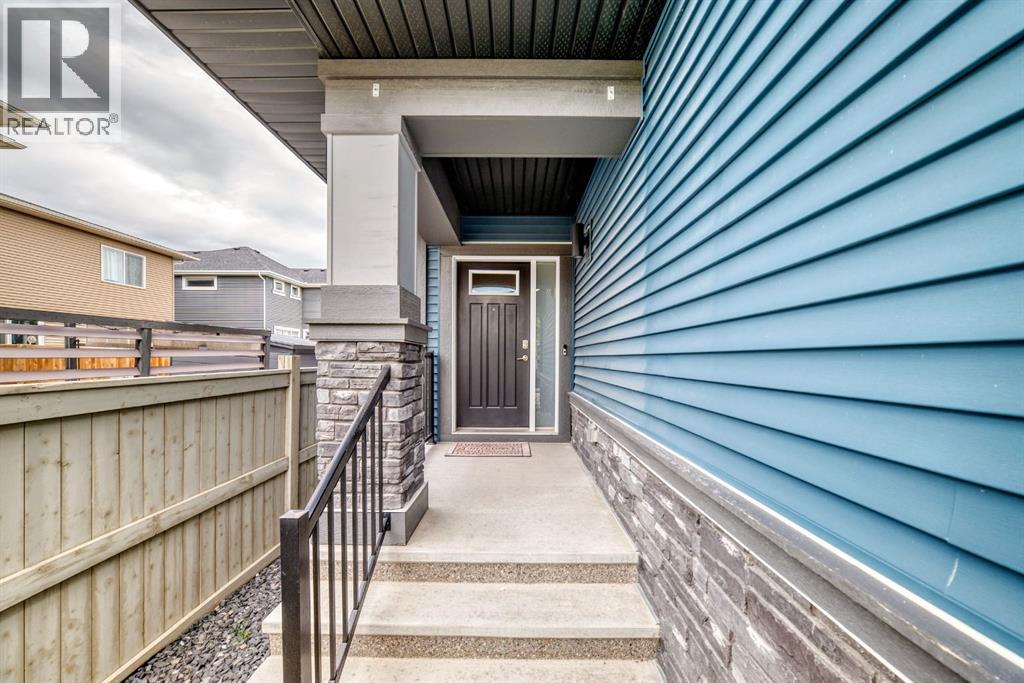 259 Kingfisher Crescent Se, Airdrie, Alberta  T4A 0X5 - Photo 2 - A2317679