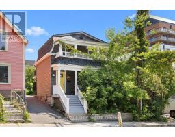 135 UPPER LORNE PLACE, Ottawa, Ontario